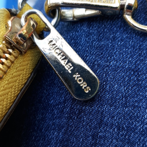 Michael Kors wristlet wallet yellow - Picture 4 of 7